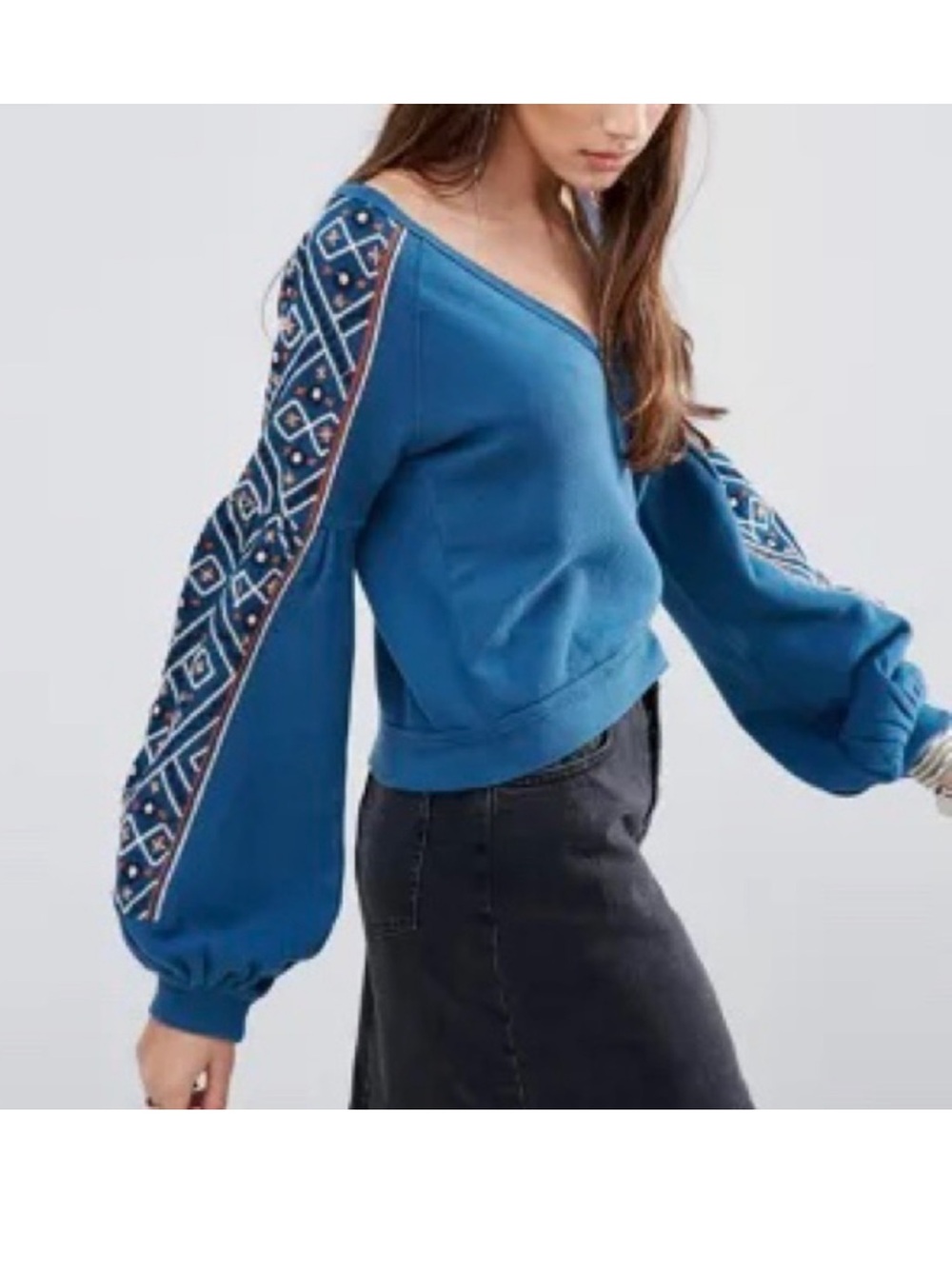 Free People Senorita Blue Cropped Pullover Embroidered Sleeve Size Medium